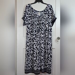 JMS Just My Size Navy and White Floral Boho Swing Dress Like New Plus 2X 18/20